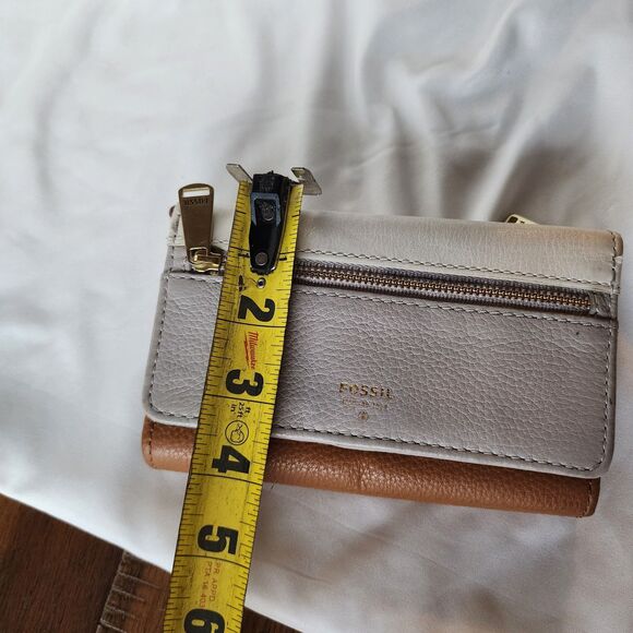 Fossil Preston Flap Tri-Color Leather Wallet Tan White Gray Cowhide Trifold - Picture 16 of 16